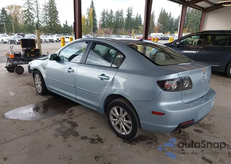2008 Mazda Mazda3 I из США, поврежденный, VIN JM1BK32FX81839892